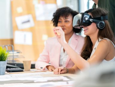 Image Article Personne Avec Un Casque Realite Virtuel Image Article Personne Avec Un Casque Realite Virtuel
